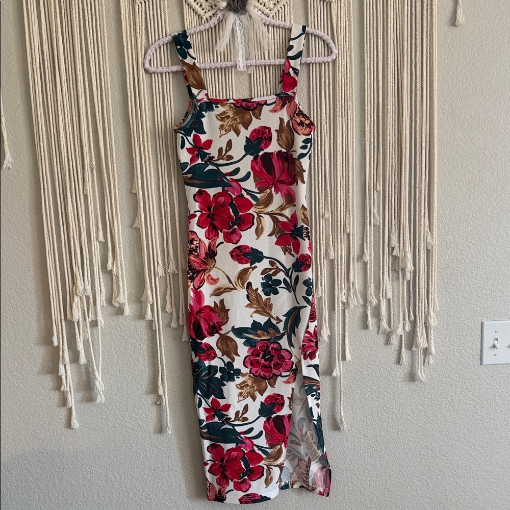 Floral Midl Bodycon with slit